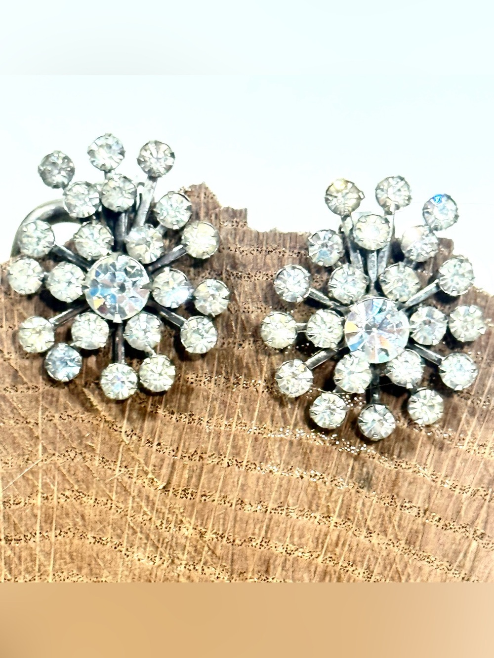 Vintage Clear Crystal Rhinestone Floral Star Burst Cluster Clip Back Earrings